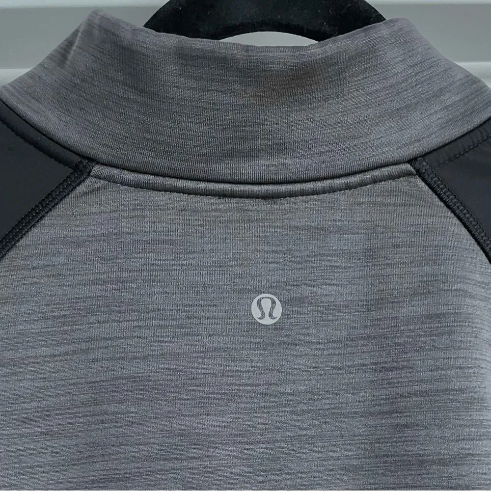 Lululemon Revolution Bomber Heathered Jay Grey / Black Size L